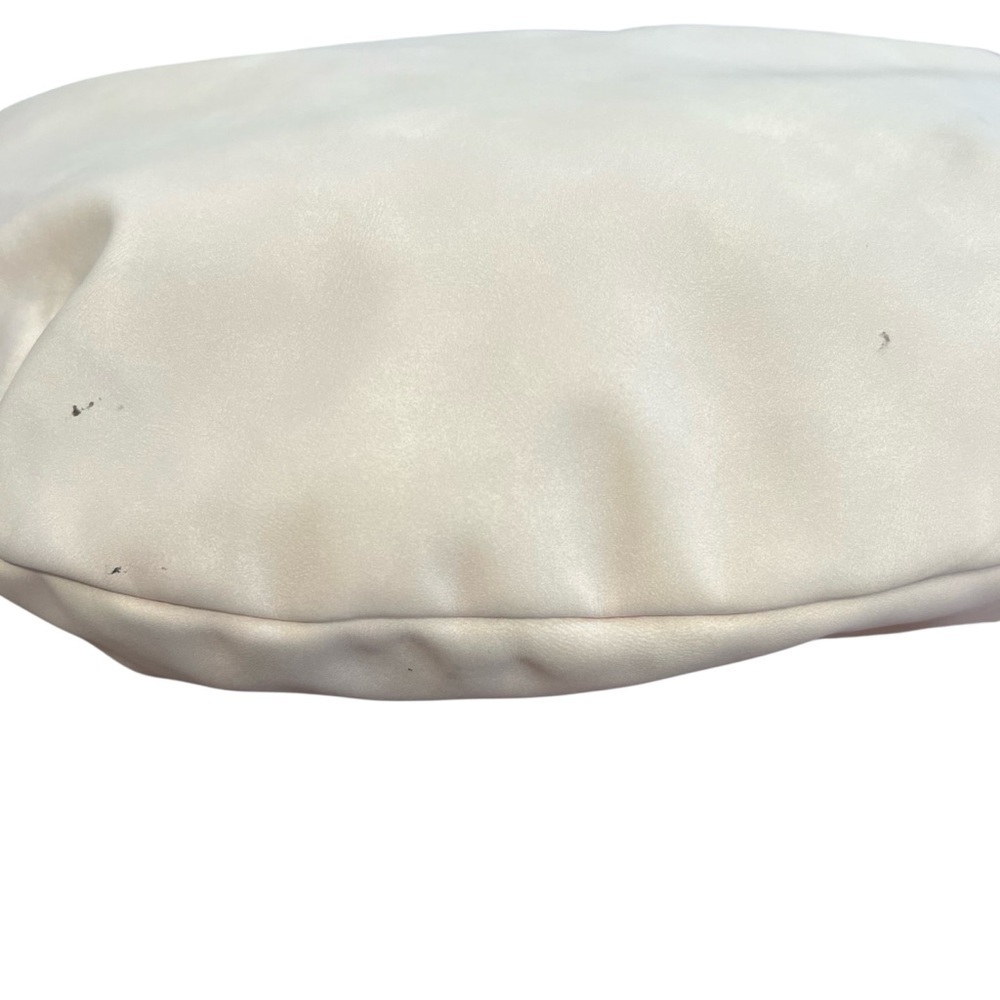 Universal Thread Cream Hobo Bag - Picture 8 of 9